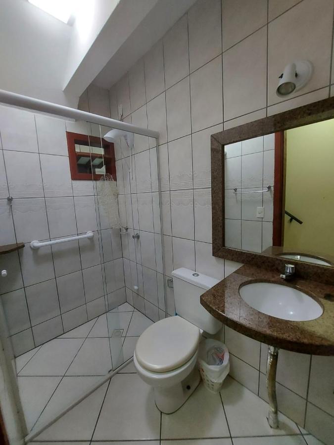 Apartamento 12 - Bombinhas - 200 Metros Da Praia Exterior photo